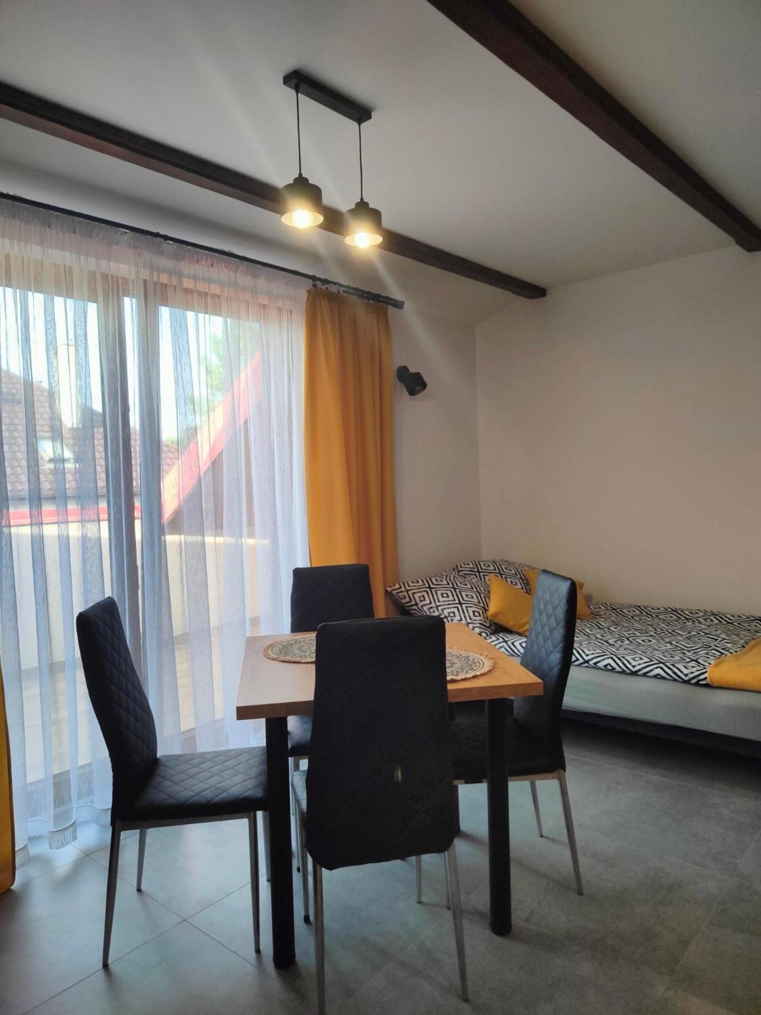Apartamenty U Anety Wilkasy Exteriör bild
